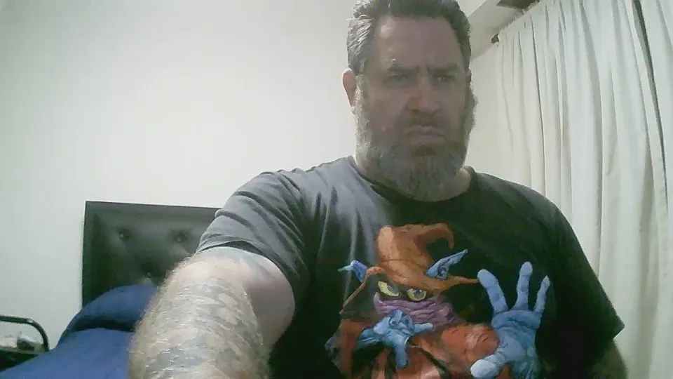 Offline dmcos on Cam4