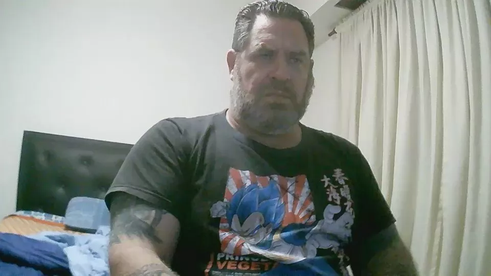 Offline dmcos on Cam4