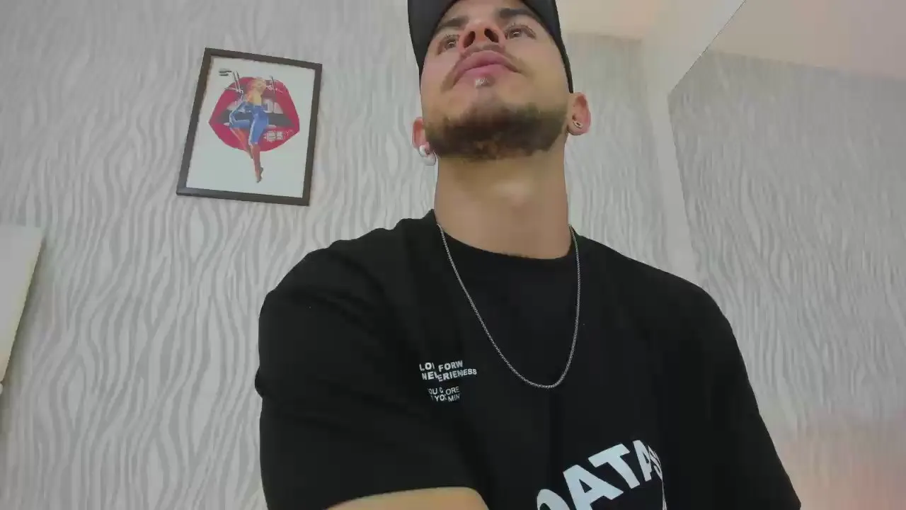 Offline dylan_jacobx on Cam4