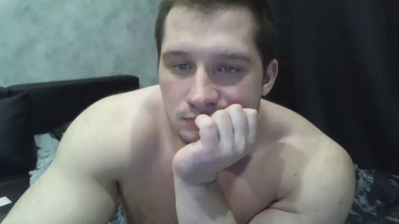 Offline ed4564321 on Cam4