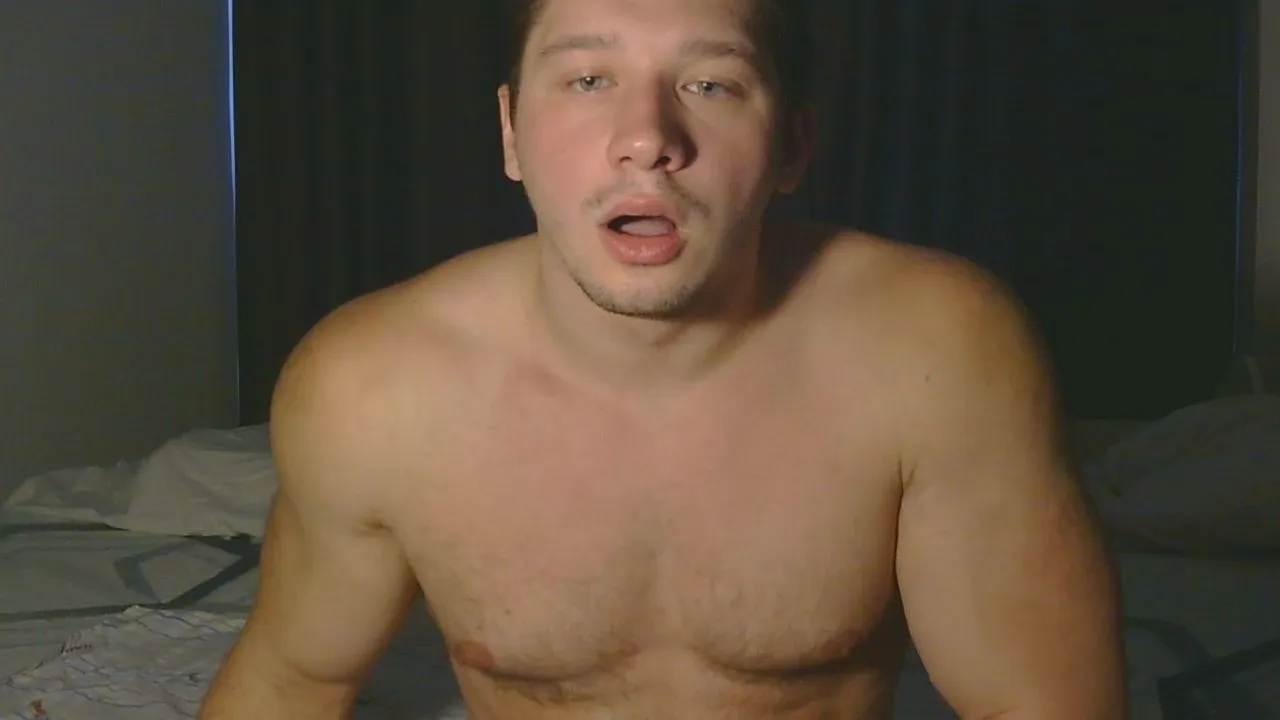 Offline ed4564321 on Cam4