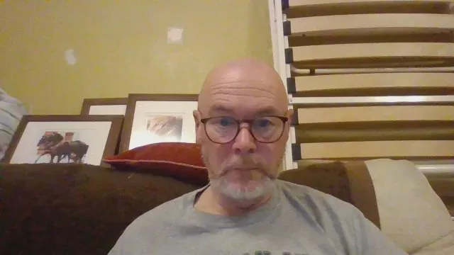 Offline f7610 on Cam4