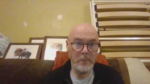 Offline f7610 on Cam4