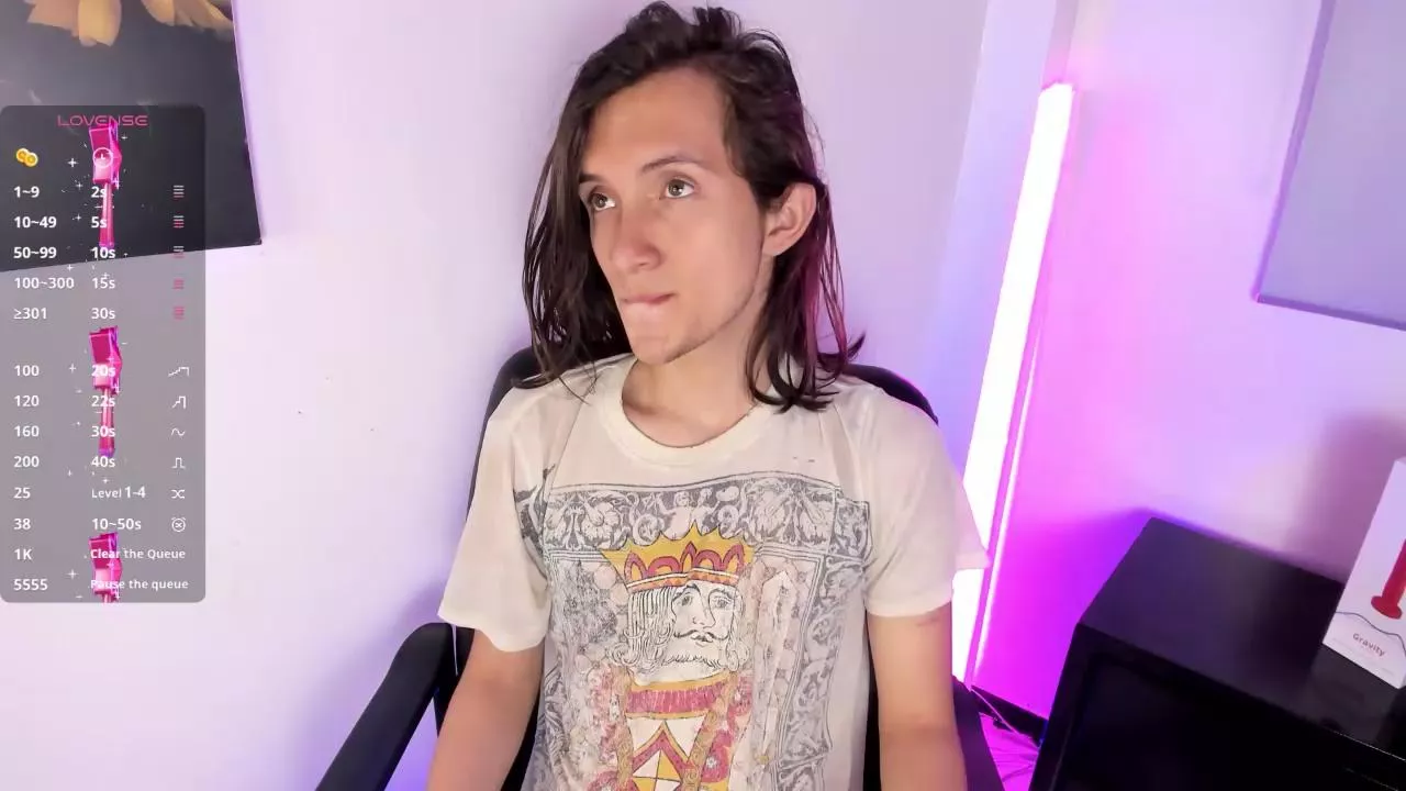 Offline Feniix__ on Cam4