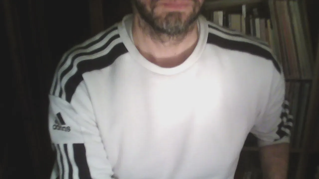 Offline furfante___ on Cam4