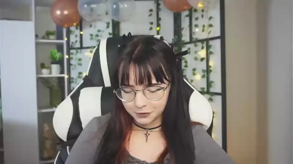 Offline GaynaAmber on Cam4