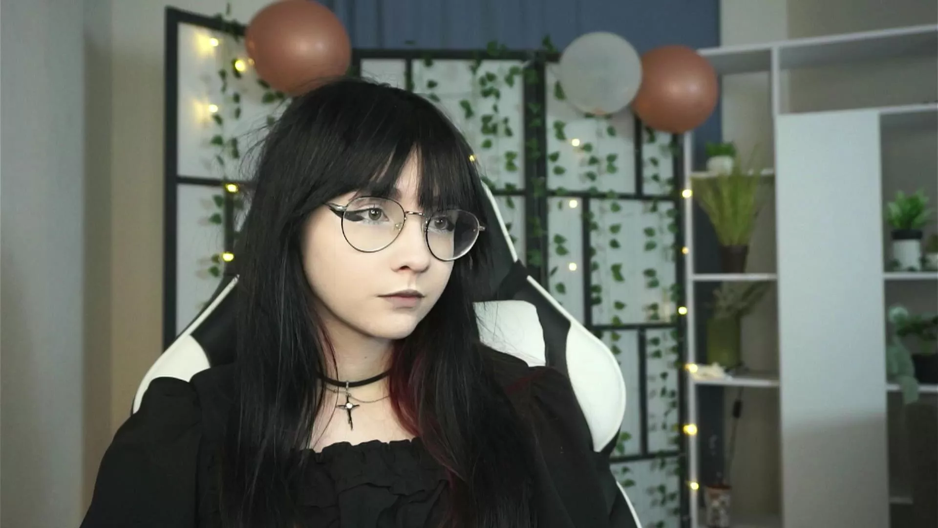 Offline GaynaAmber on Cam4