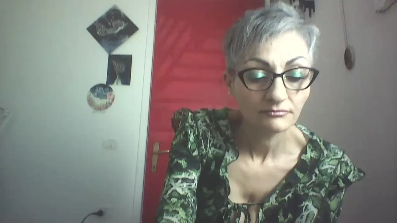 Offline geishaguerrier5 on Cam4