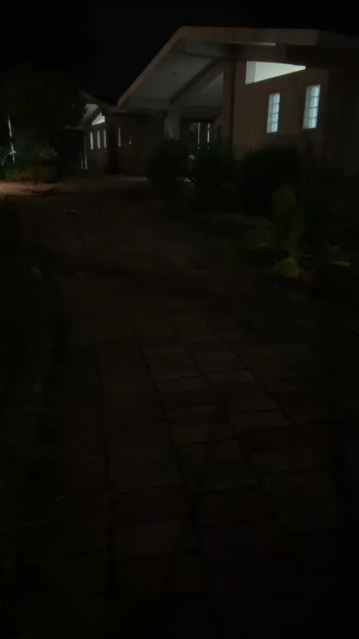 Offline gggg87872 on Cam4