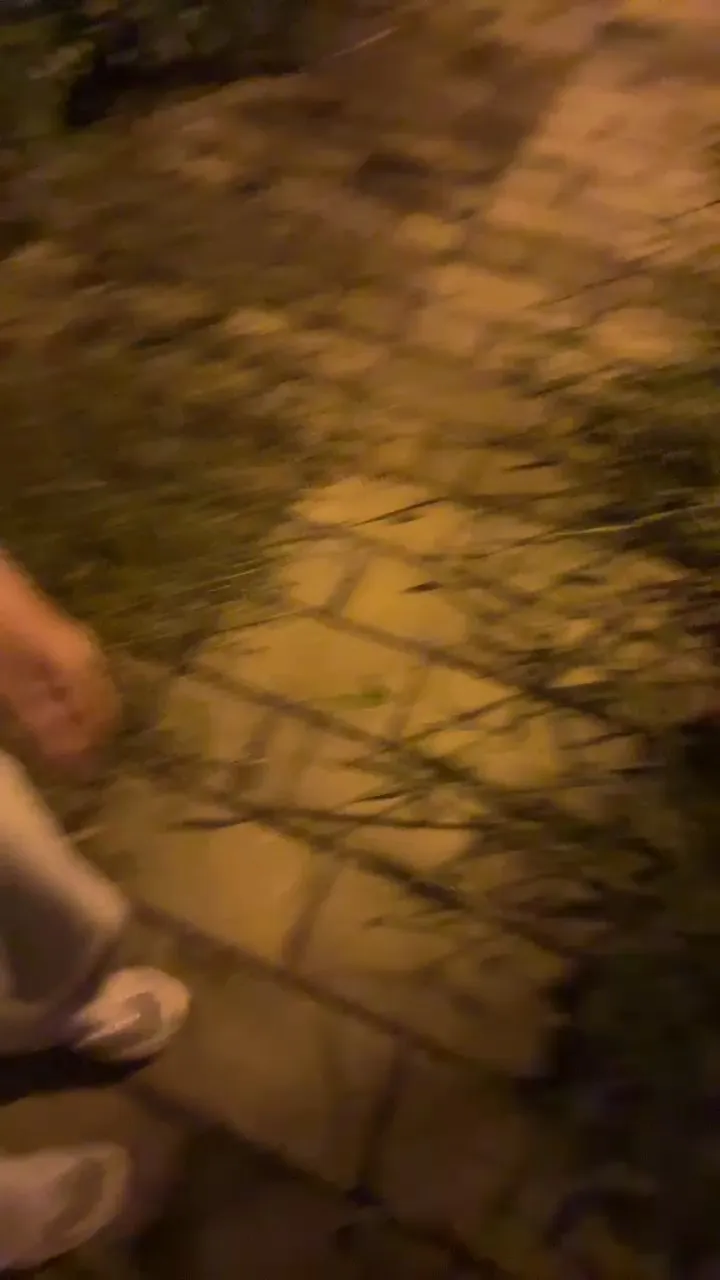 Offline gggg87872 on Cam4