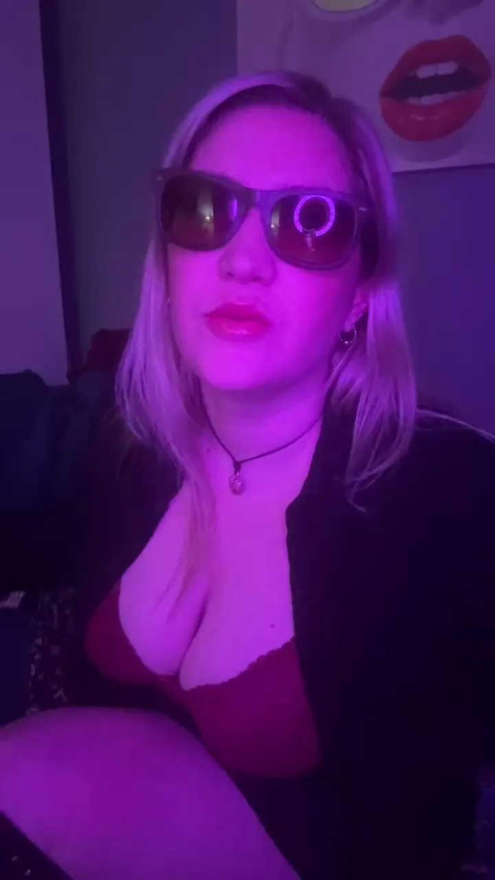 Offline granlady7 on Cam4