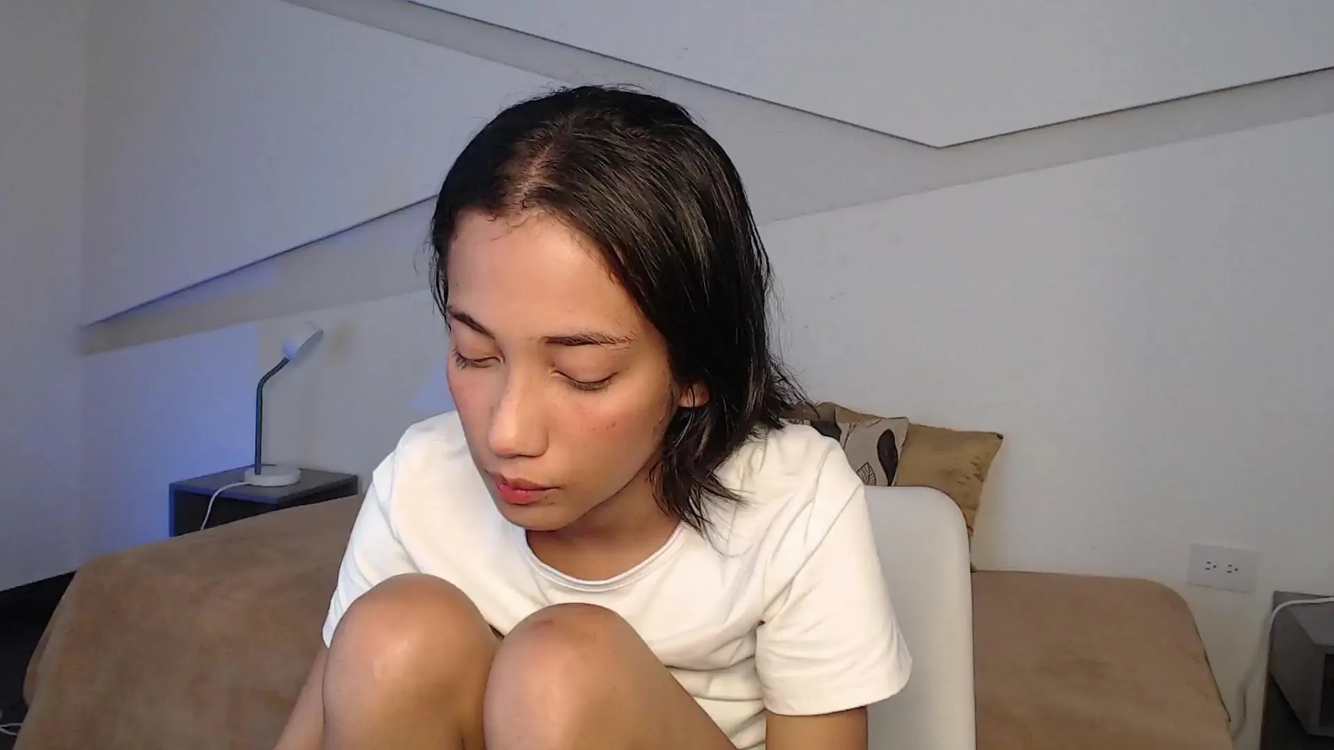 Freechat Hotlittlekitty1 on Cam4