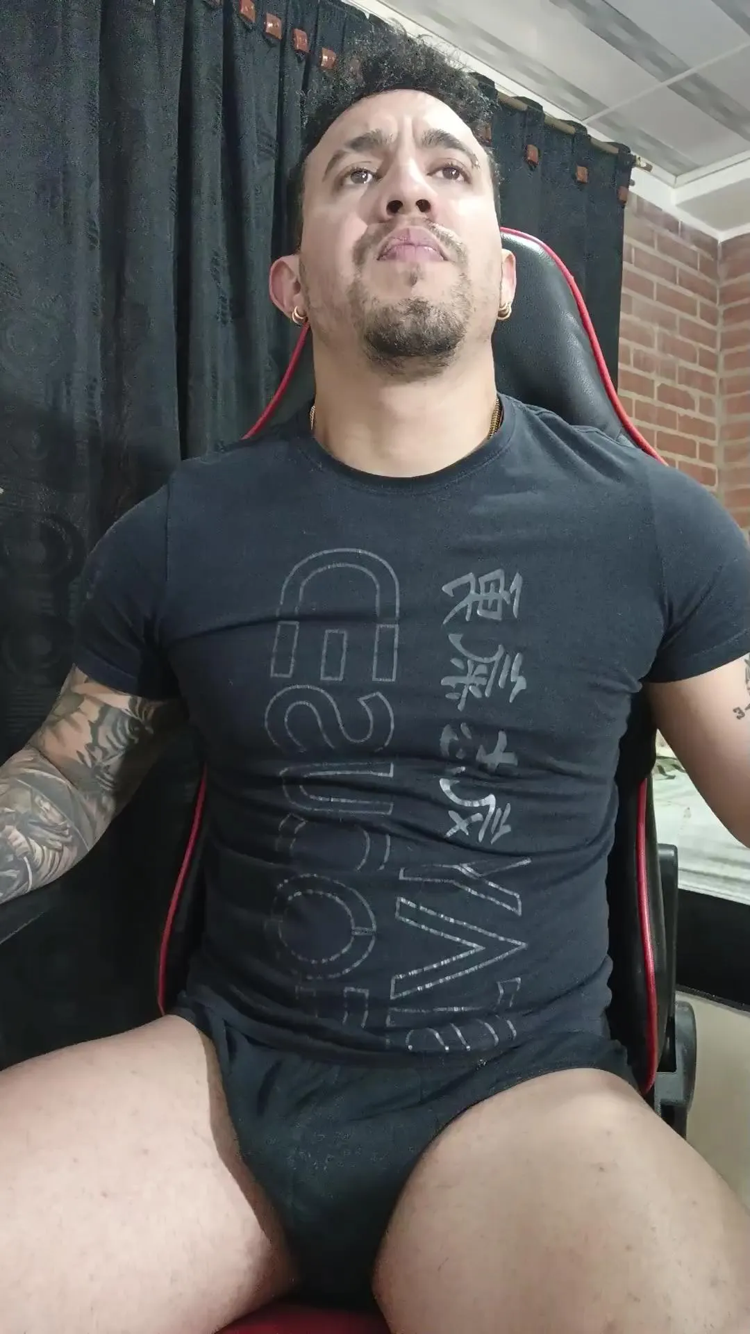 Offline Im_massimo777 on Cam4