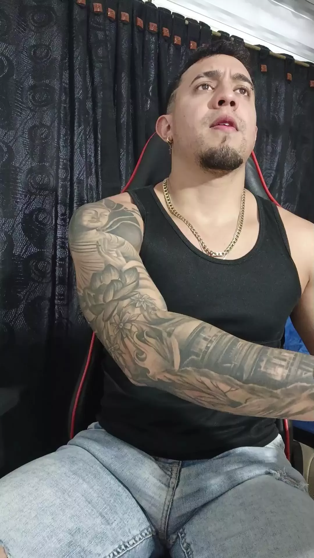 Offline Im_massimo777 on Cam4