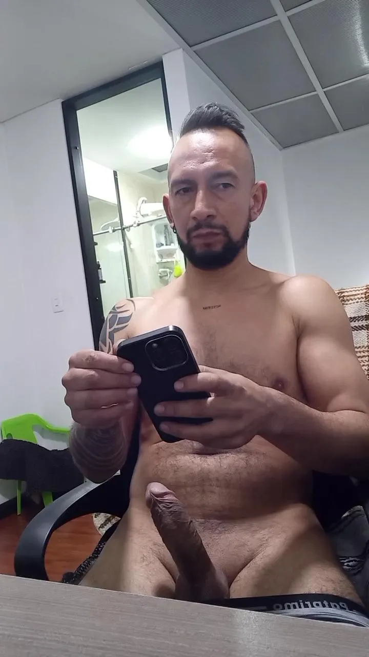 Offline intelcoree1 on Cam4