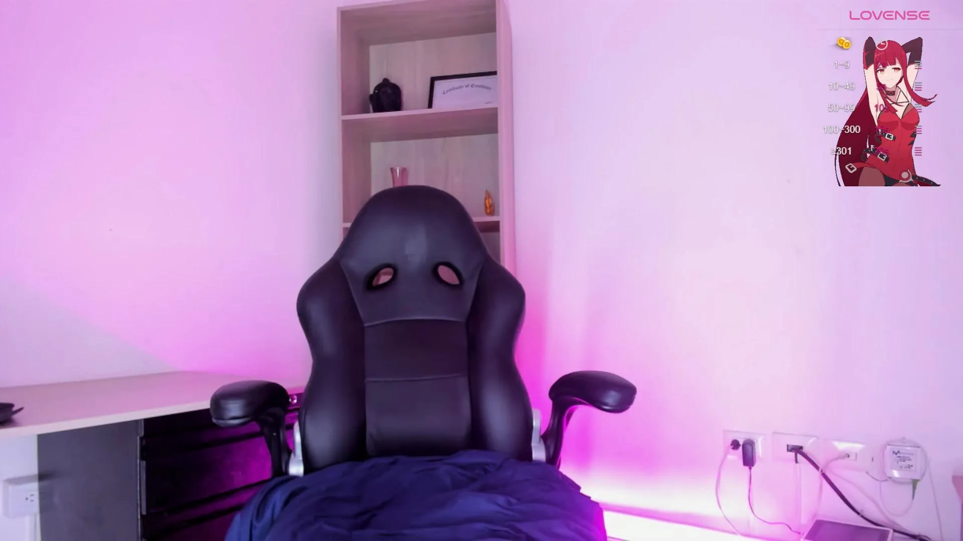 Freechat isis__queen03 on Cam4