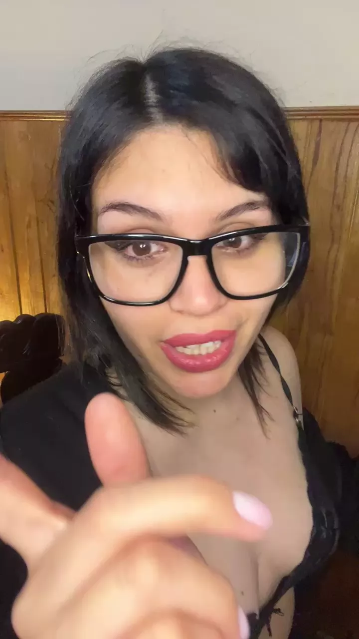 Offline Jan3Bloss0m on Cam4