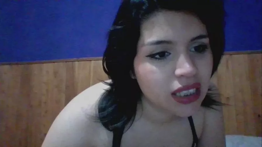 Offline Jan3Bloss0m on Cam4