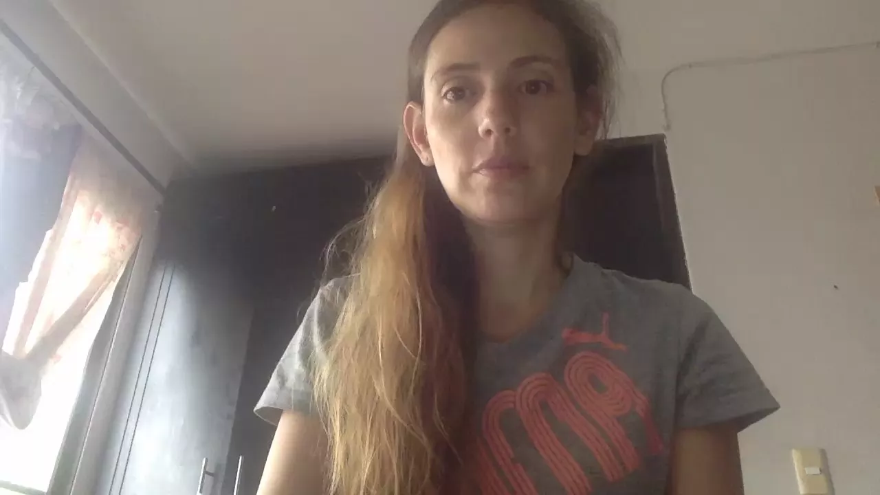 Offline jasminalba on Cam4