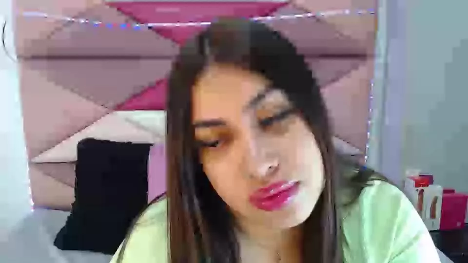 Freechat jazminslut on Cam4