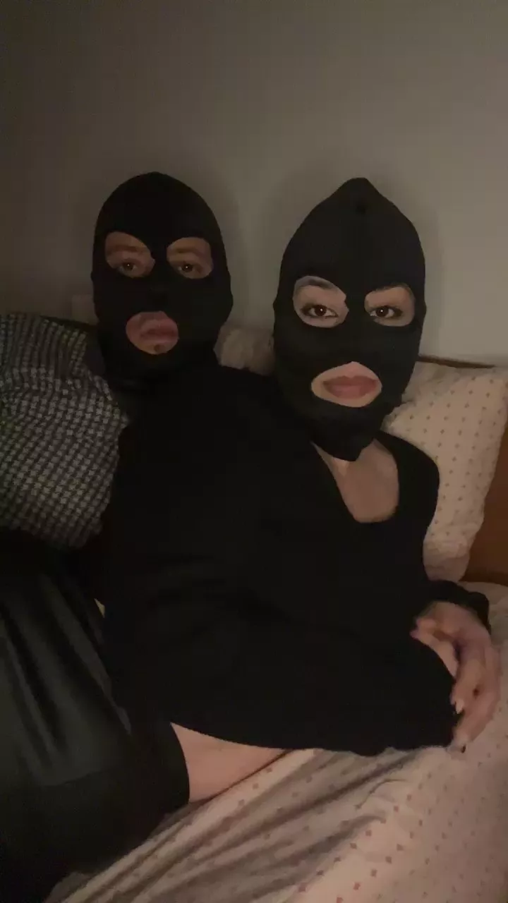 Offline JokerHarleyQuen on Cam4