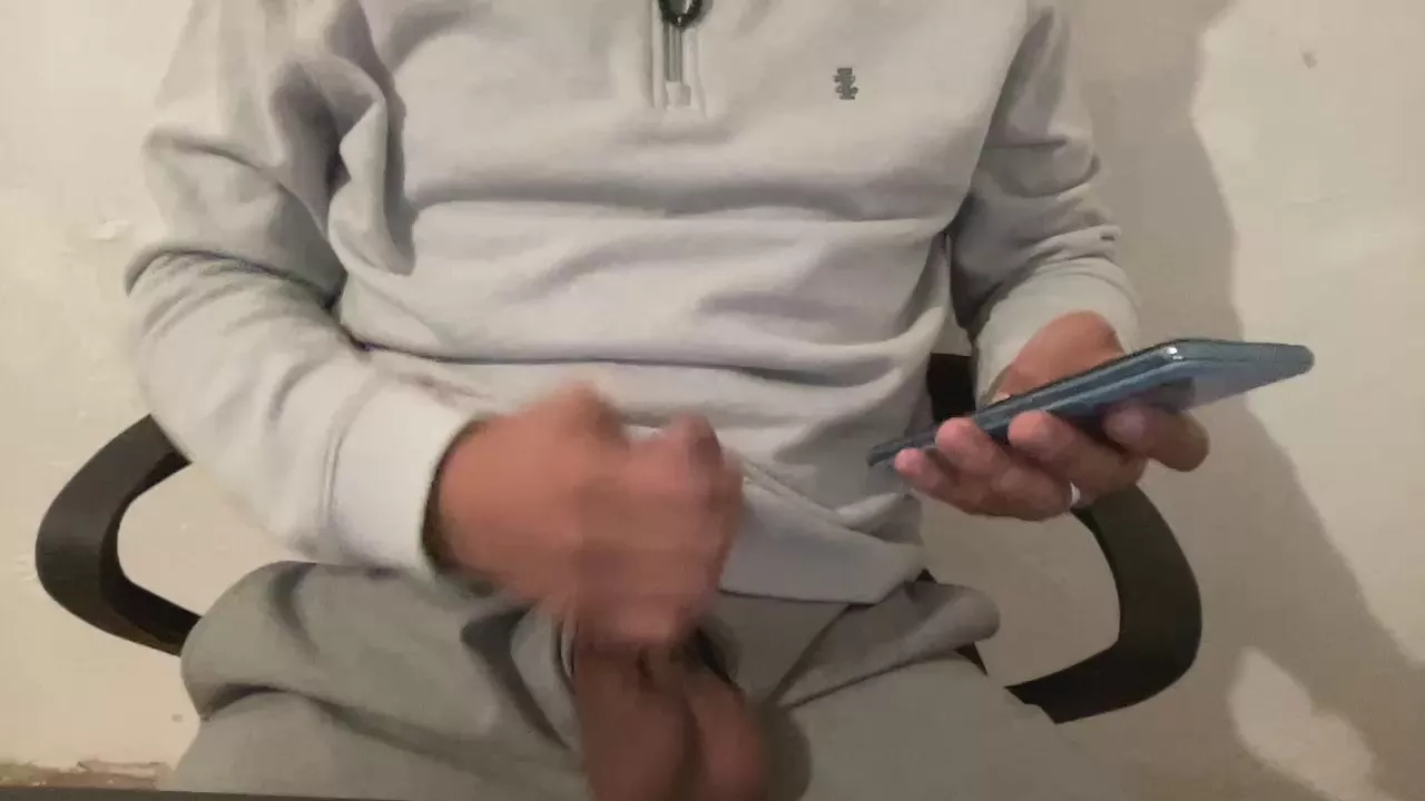 Freechat juicysmalls on Cam4