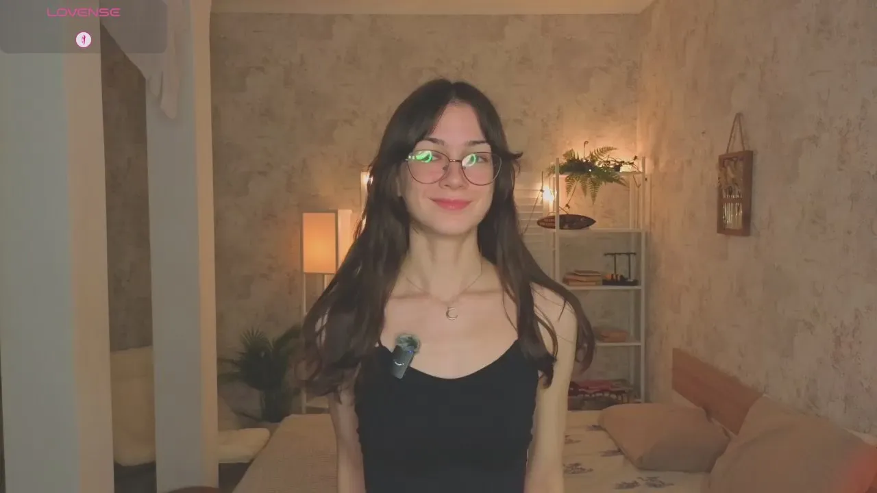 Cam4 KaleyBushard is Freechat KaleyBushard — #ass #feet #schoolgirl #striptease #femdom #cute #spanking