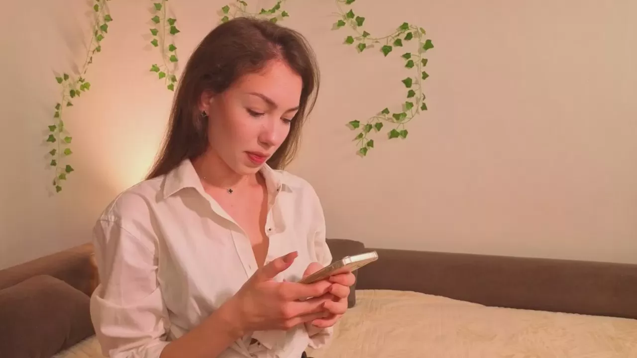 Freechat KasieYounkin on Cam4