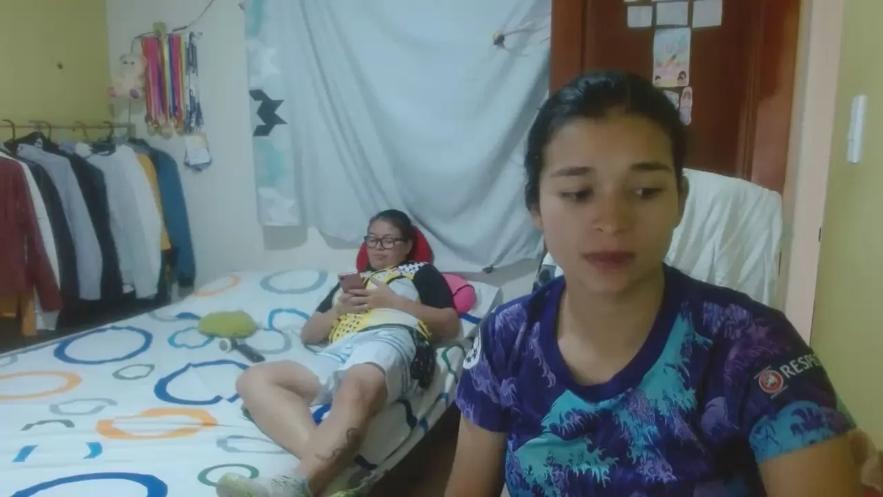 Offline katalinamerry on Cam4