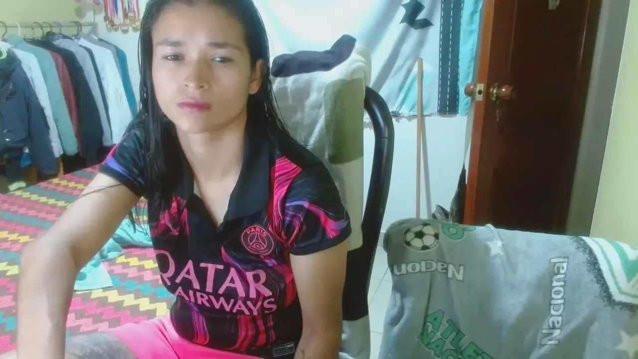 Offline katalinamerry on Cam4