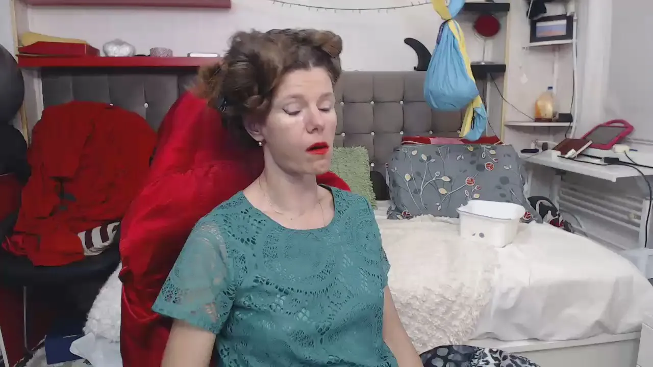 Freechat kellynumber8 on Cam4