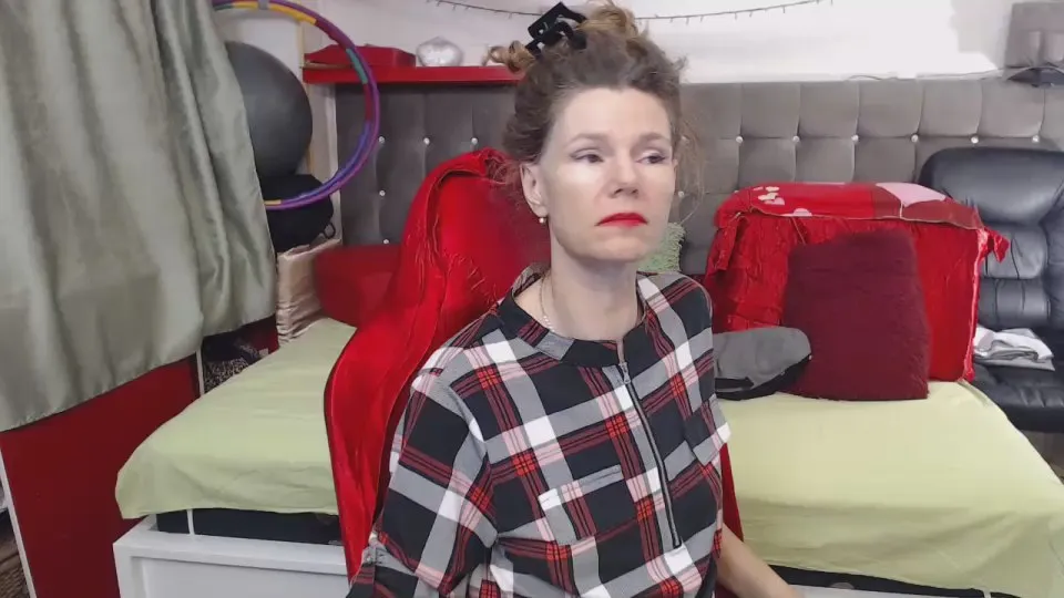 Freechat kellynumber8 on Cam4