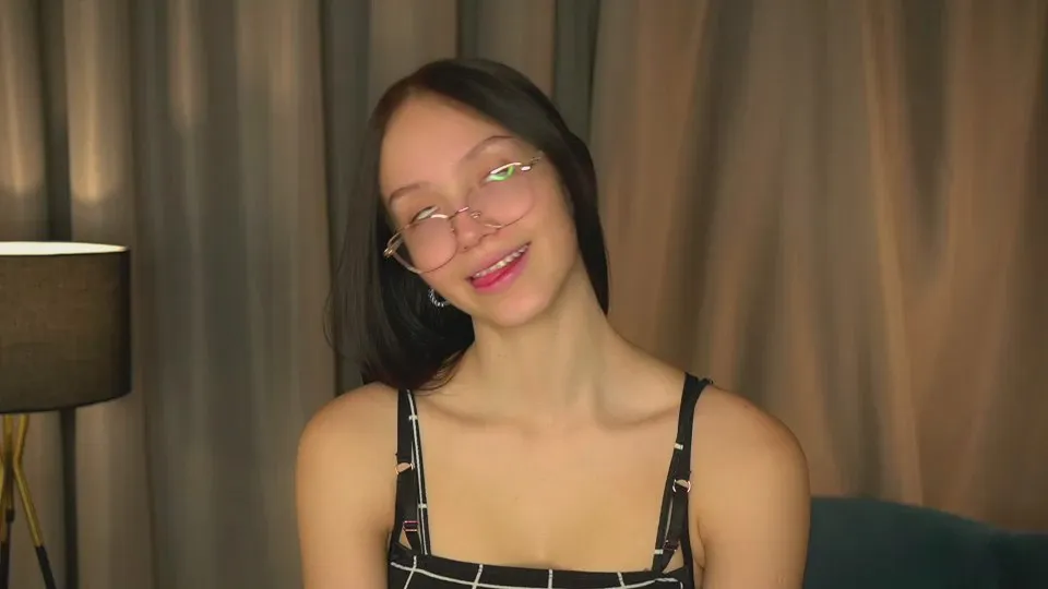 KristieDubbs on Cam4