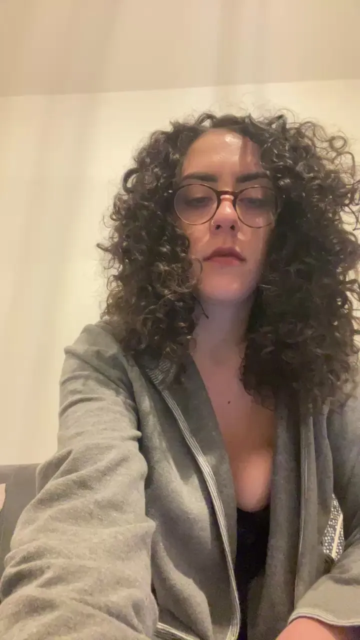 LadyAzar — Freechat on Cam4