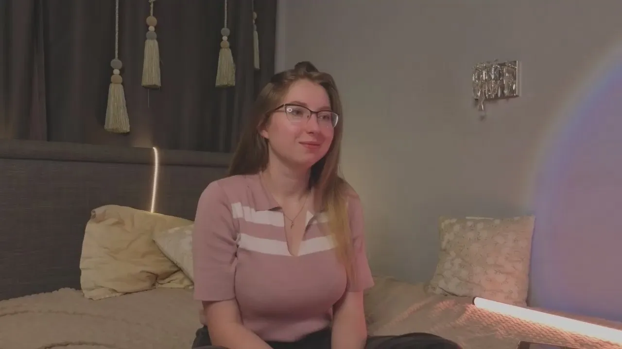 Freechat LeighannViereck on Cam4