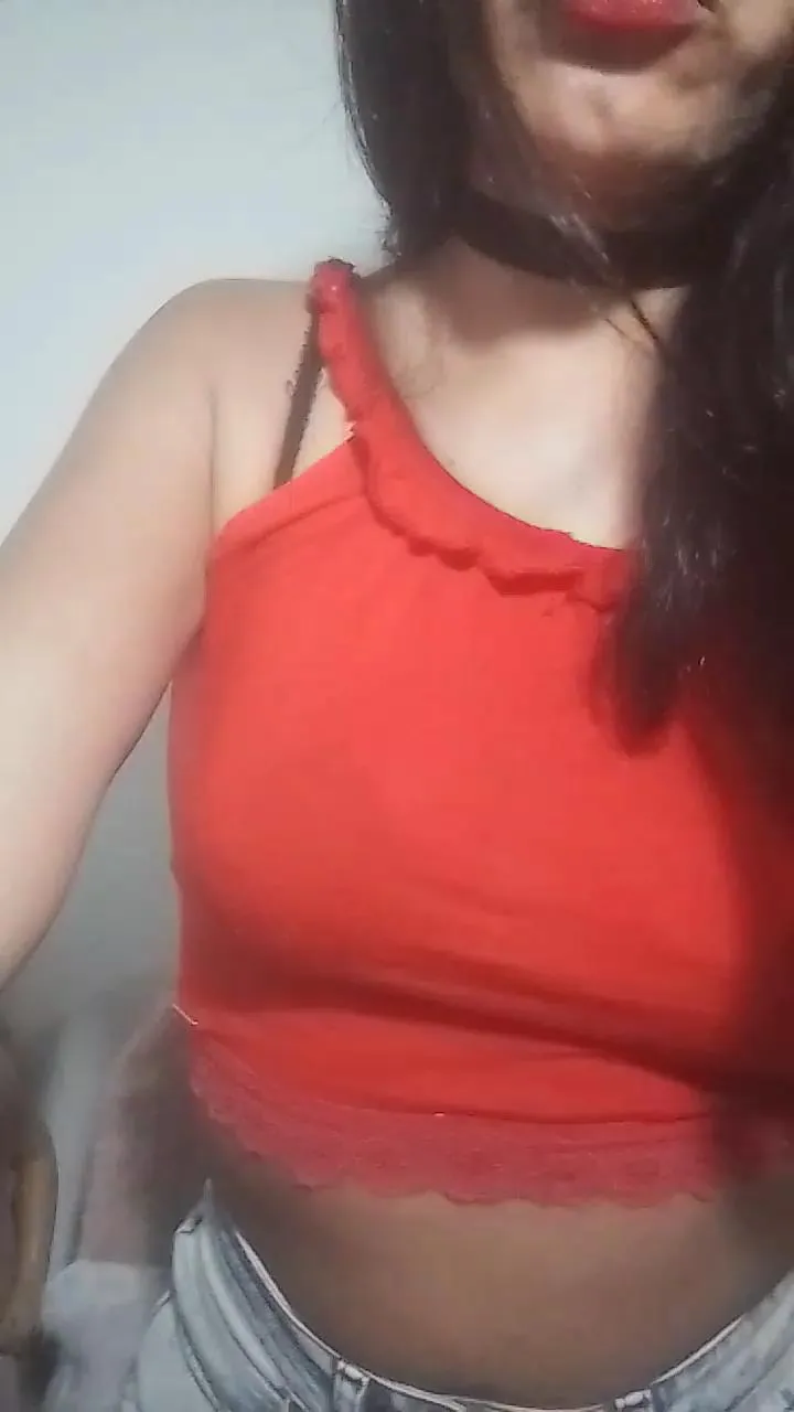 luci_736 — Freechat on Cam4