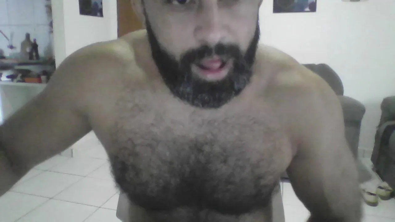 Offline Lucmar87 on Cam4