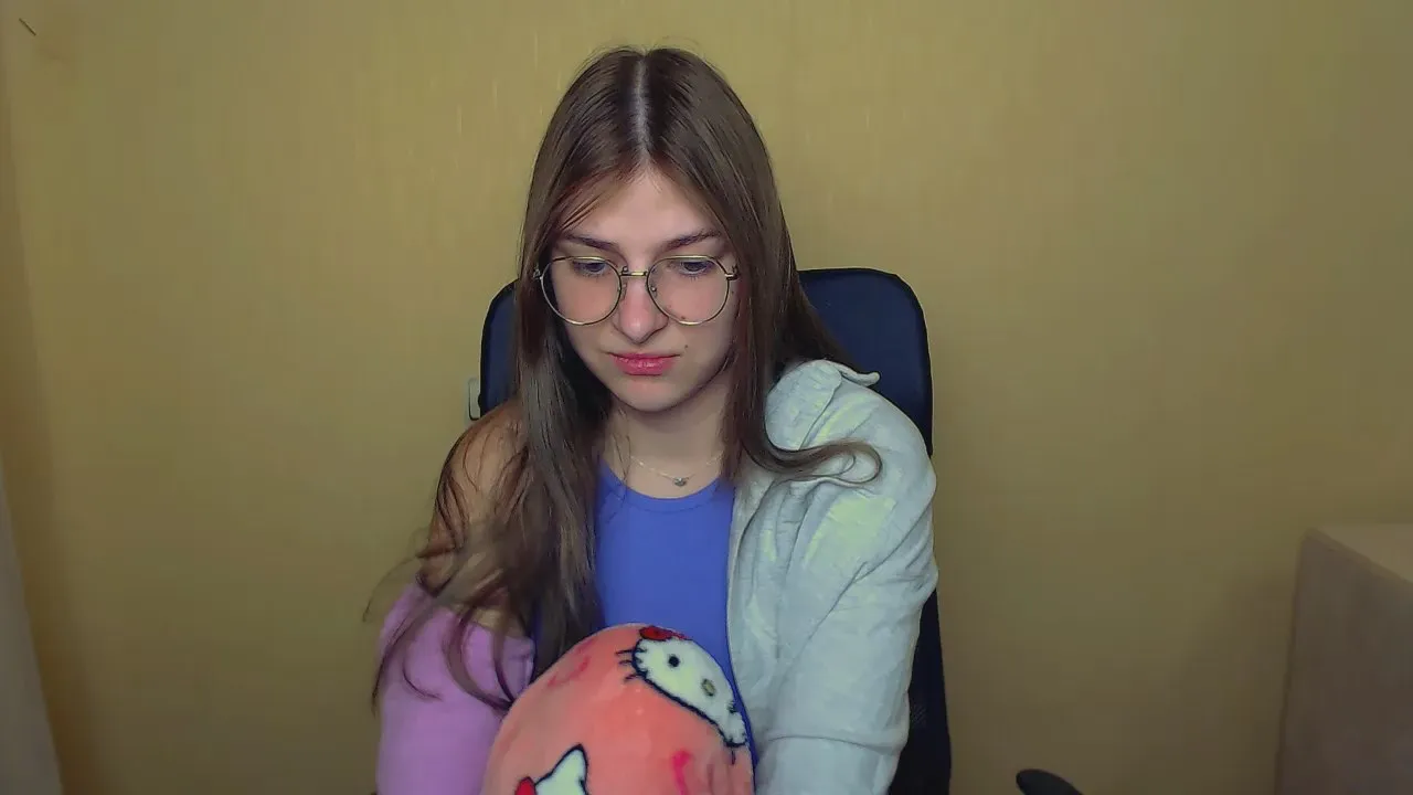 Offline Luna_Lush_ on Cam4