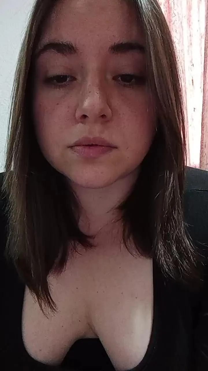 Offline Mellkrem4 on Cam4