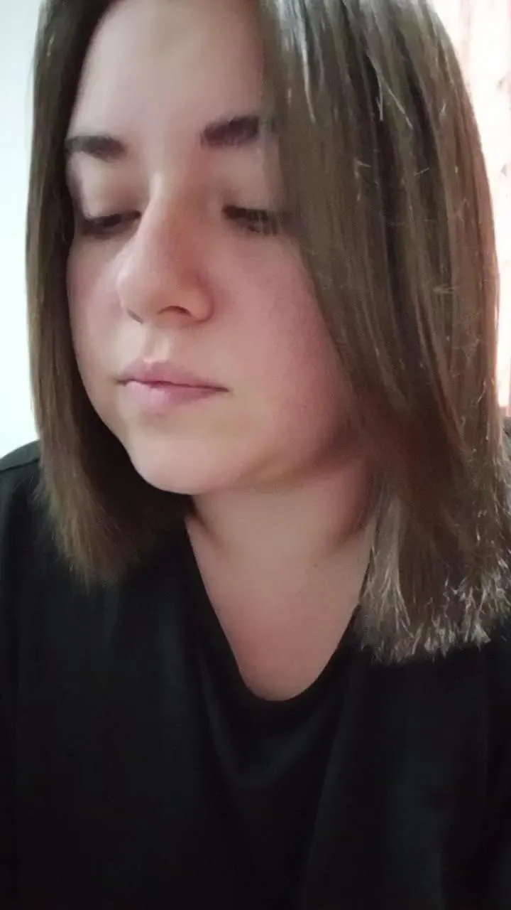 Offline Mellkrem4 on Cam4