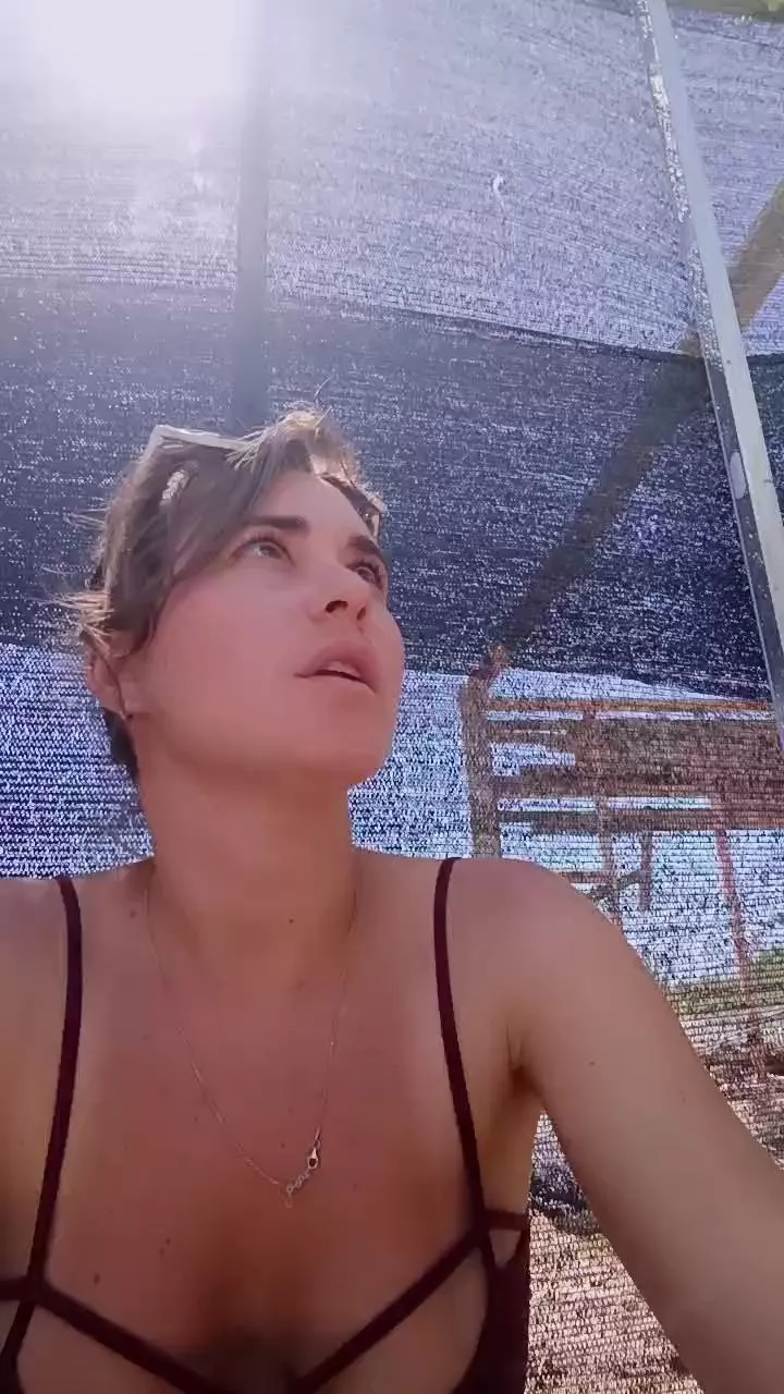 Offline Miss_fantasy_ on Cam4