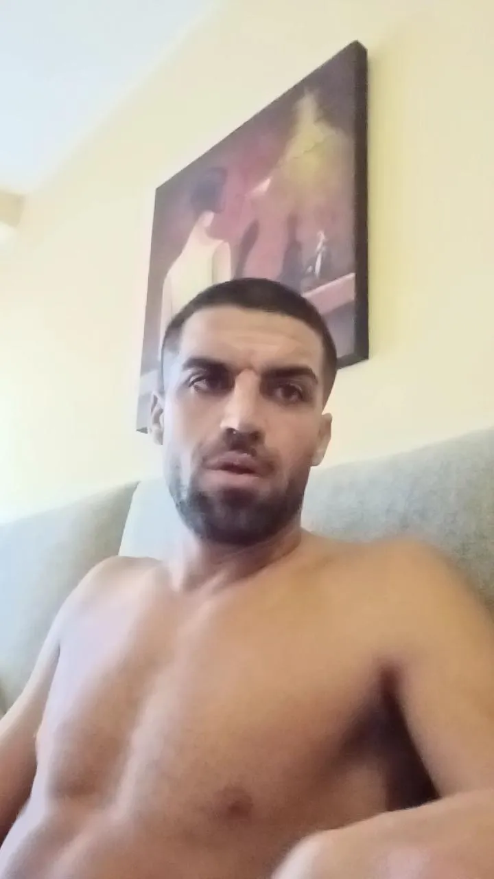 Offline morfeo198 on Cam4