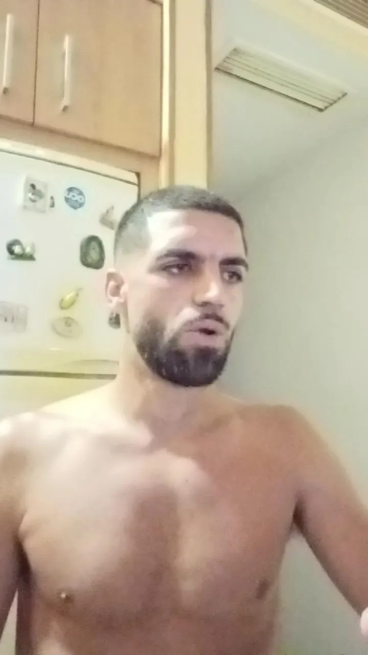 Offline morfeo198 on Cam4