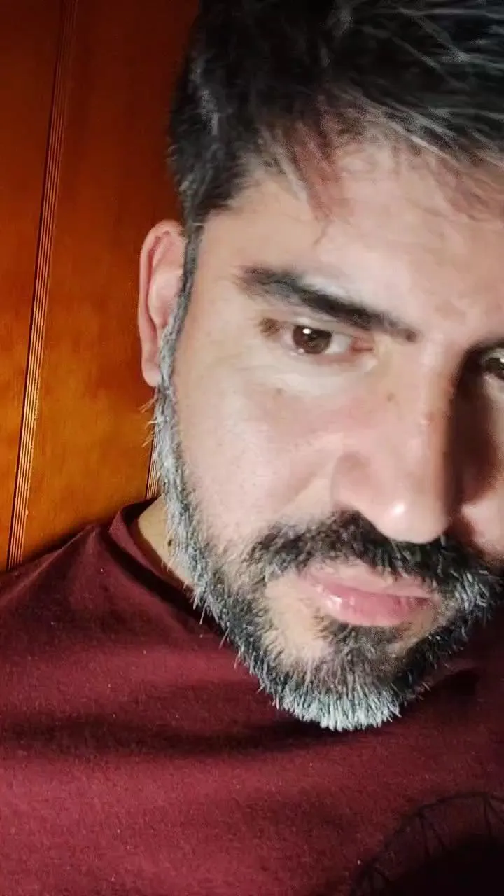 Nachin898990 — Freechat on Cam4