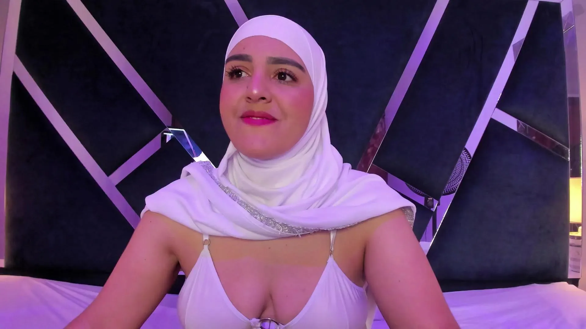 Freechat Nahid_jaziri on Cam4