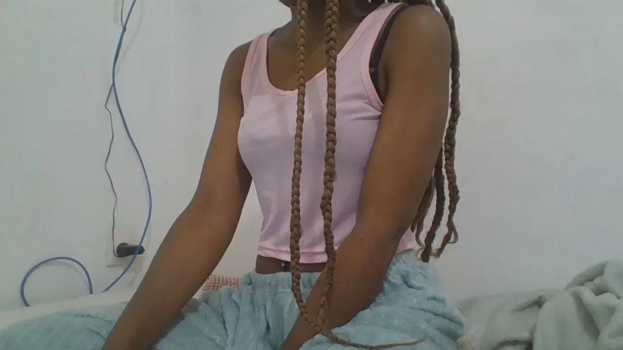 Freechat Nanah26 on Cam4