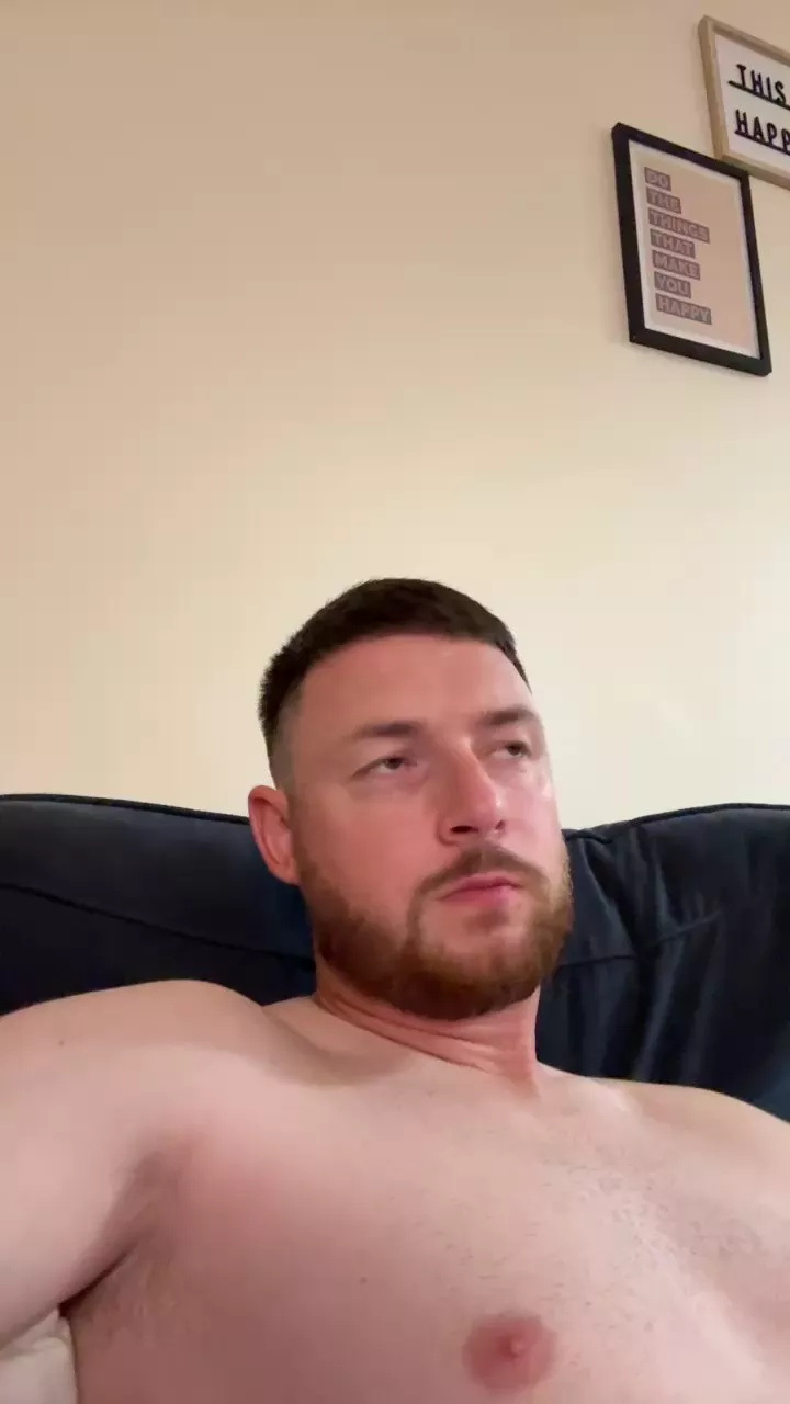 Offline Nicehardon3 on Cam4