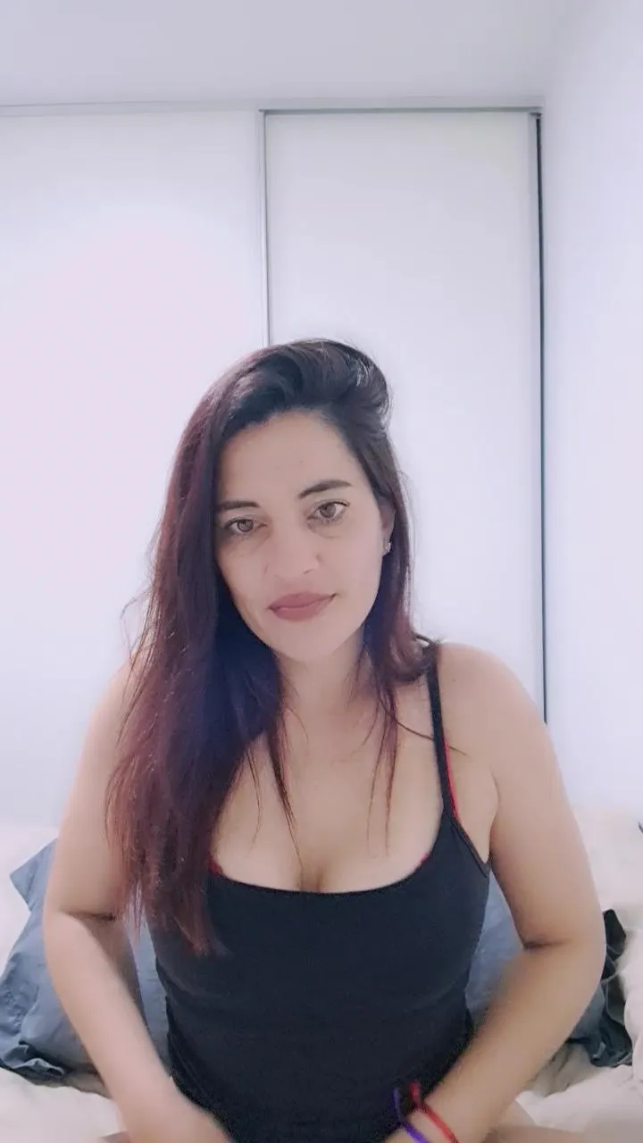 Freechat Noehott on Cam4