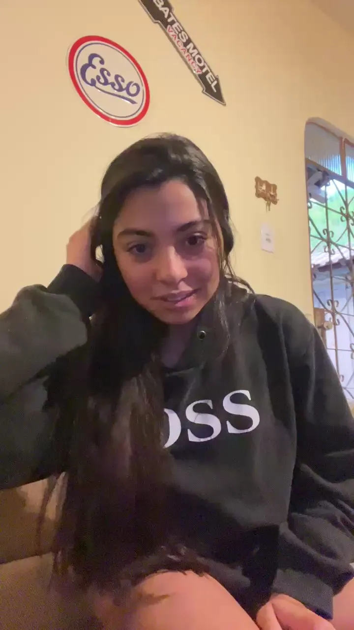 NovinhaBonequin on Cam4