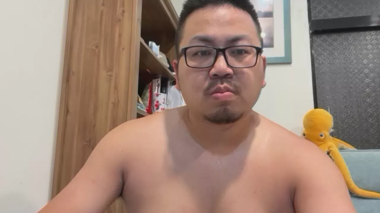 Offline oorrccaa on Cam4